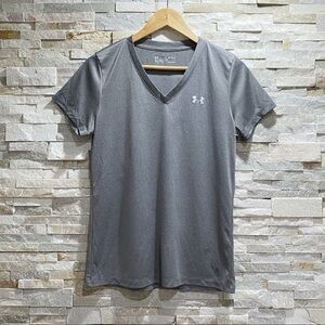 Under Armour Heatgear Loose Fit Woman's V-Neck Grey Shirt